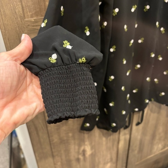 Cabi Medium Top Black Sheer Floral Embroidered Mock Neck Quarter Button Down - Picture 8 of 13